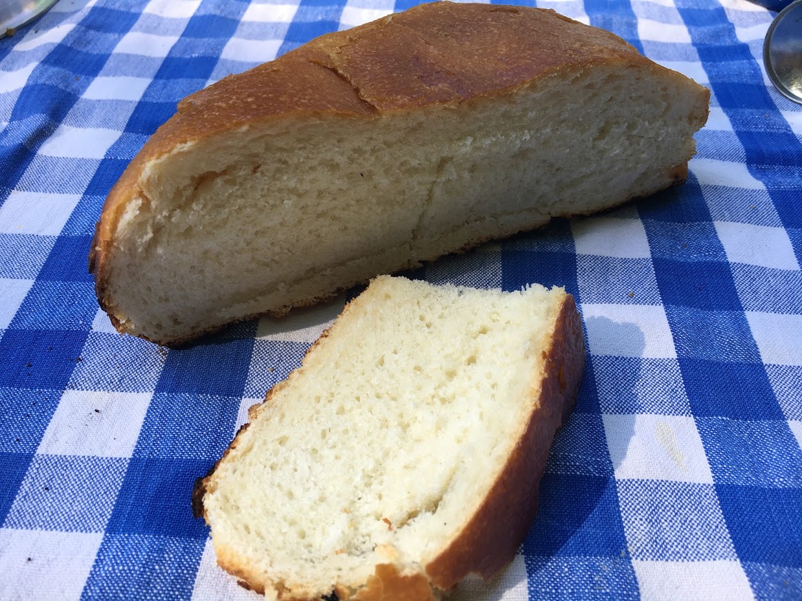 FYSW Overnight White; Lodge Dutch Oven vs EH Bread Cloche : r/Breadit